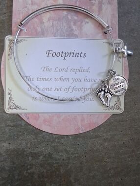 Silver Footprints Charm Bangle Bracelet with Inspirational Disc